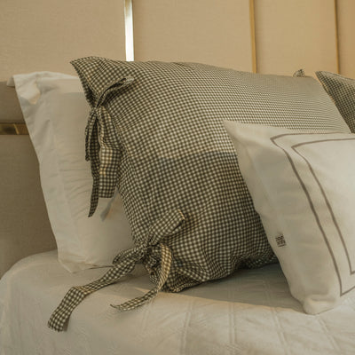 Fronha com Laço Xadrez Vichy Estilo Farmhouse 50x70 cm Verde - UNIDADE
