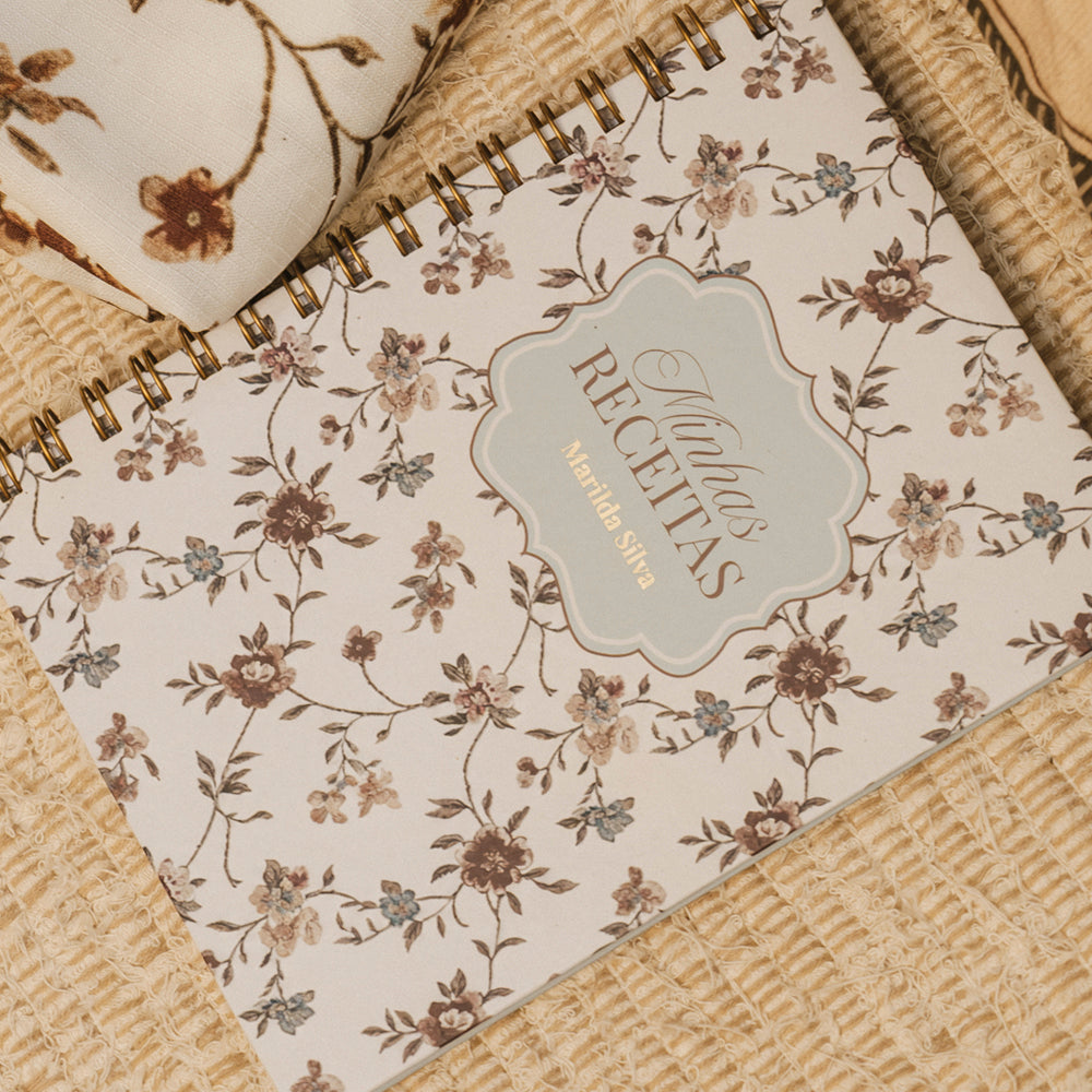 Kit Receitas da Mamãe – Toalha Floral + Caderno Personalizado