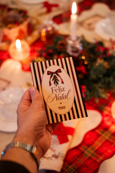 Toalha de Mesa Natal Xadrez Vermelha com Babado