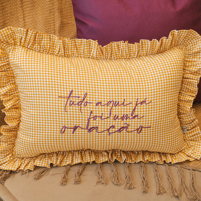 Kit 4 Capas de Almofadas Farmhouse Amarelo & Roxo + Baguete Babado Xadrez BordadoFrase