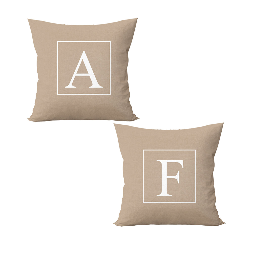 Kit 2 capas de almofadas personalizadas inicial delicada